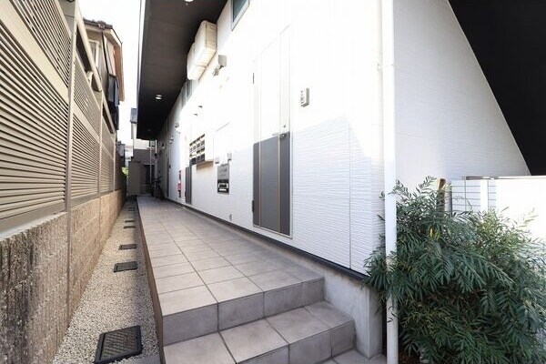 シェリール本陣の物件外観写真