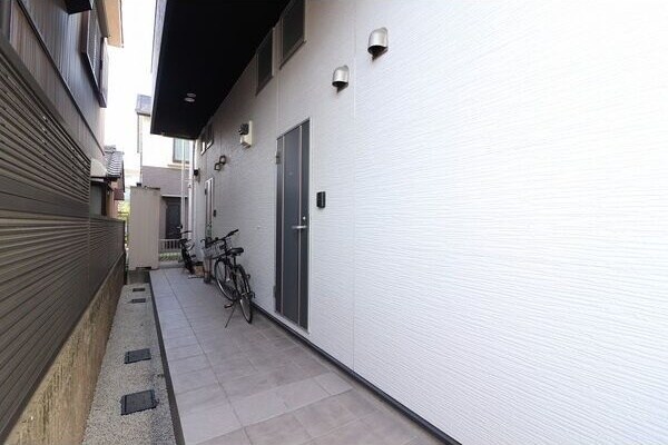 シェリール本陣の物件外観写真