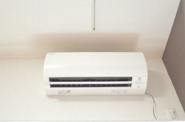 Glanz栄生の物件内観写真