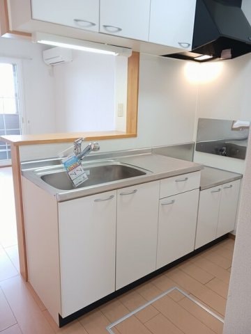 ＥＭＥＲＡＬＤ　Ⅰの物件内観写真