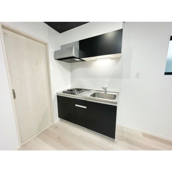 CRASTINE弥次ヱ町4丁目B棟の物件内観写真