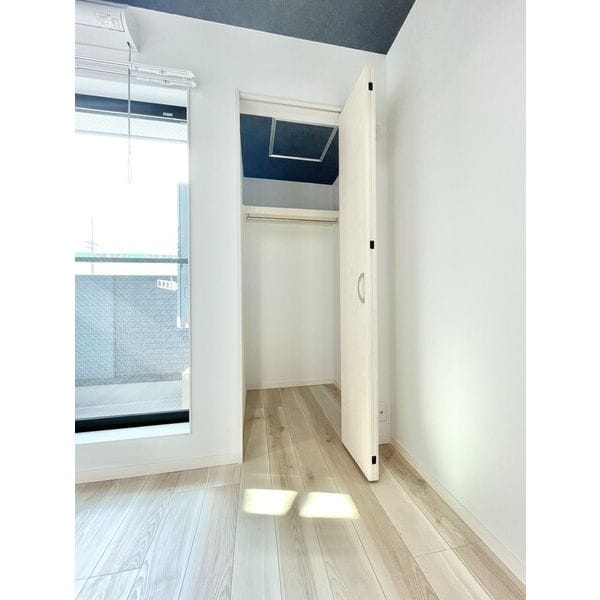 CRASTINE弥次ヱ町4丁目B棟の物件内観写真