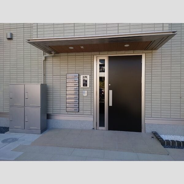 ラフィネの物件外観写真