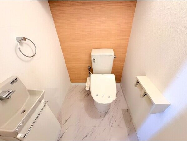 浅間町駅 徒歩6分 9階の物件内観写真