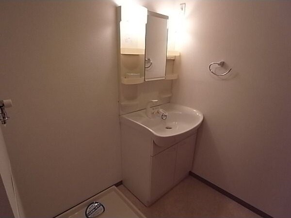 グラン・アベニュー名駅南の物件内観写真