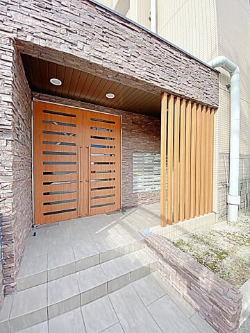 スカイコート松原の物件外観写真