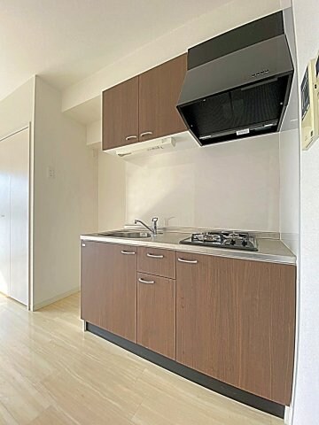 スカイコート松原の物件内観写真