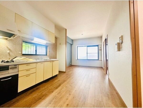 新栄町駅 徒歩5分 1階の物件内観写真