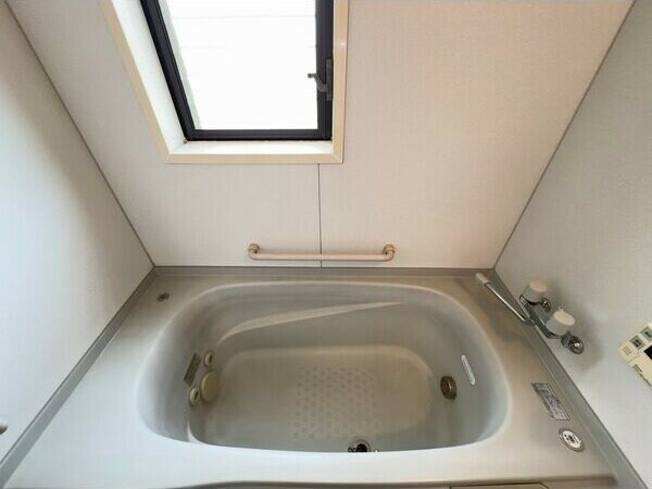 清須市西枇杷島町小田井戸建の物件内観写真