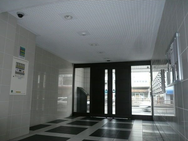 フローライト徳川の物件外観写真