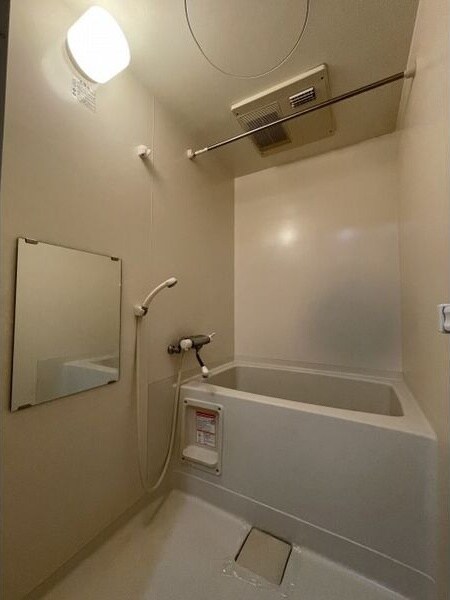 フローライト徳川の物件内観写真