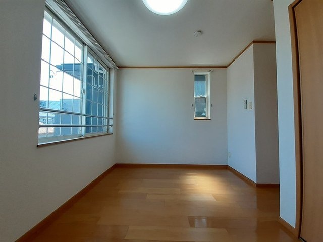 ピュアライトの物件内観写真