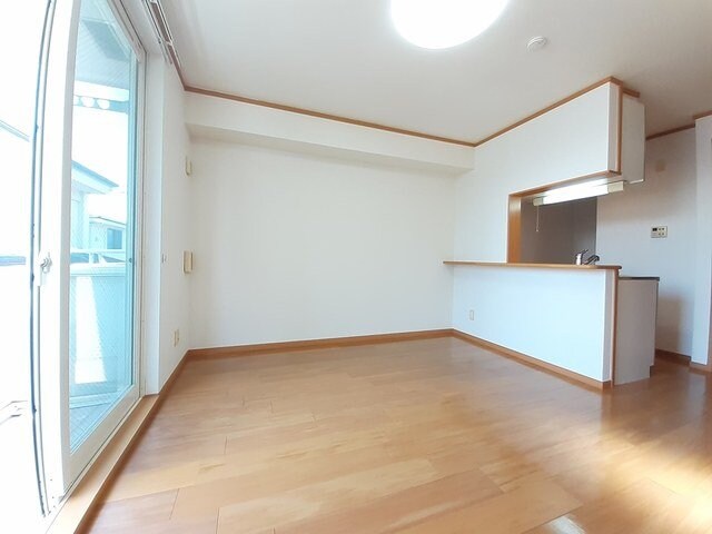 ピュアライトの物件内観写真