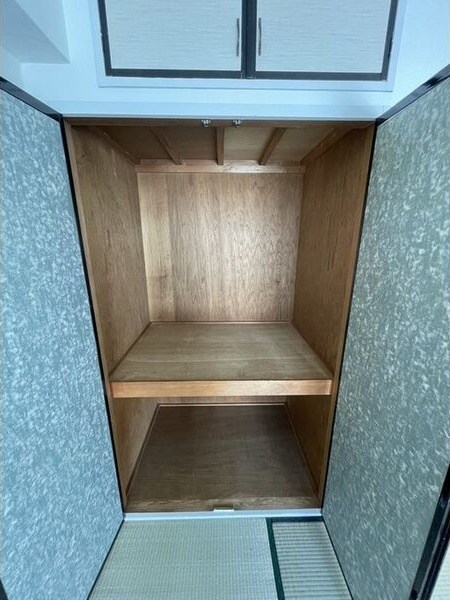 新栄ロイヤルハイツの物件内観写真