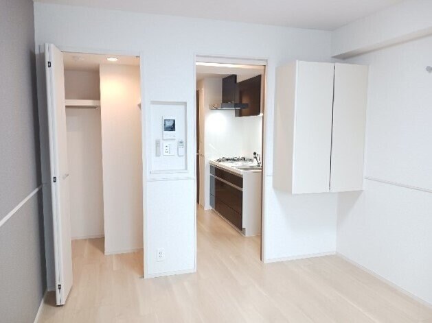 ホワイトメゾン新栄の物件内観写真