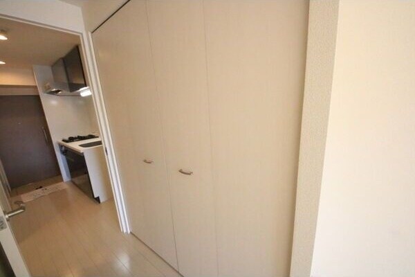 パークフラッツ新栄の物件内観写真