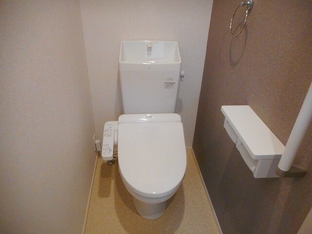 ノアズ　アークの物件内観写真