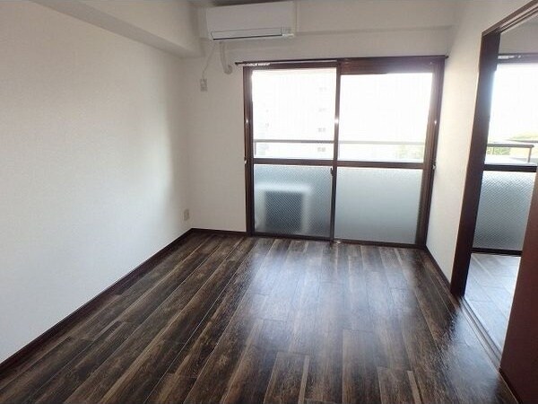 エムズハウス栄の物件内観写真