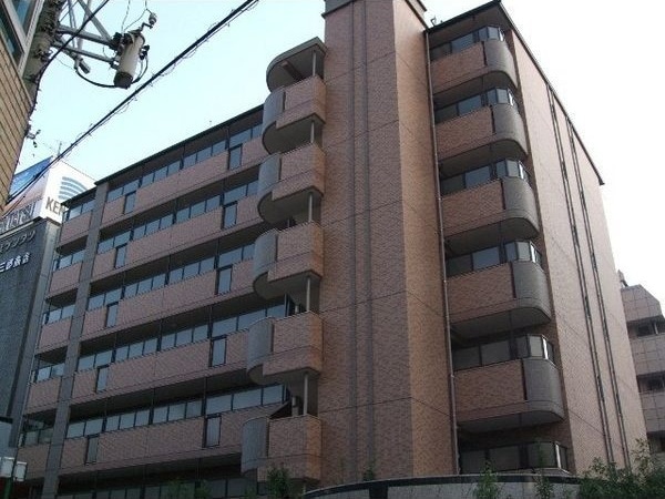 エクセルシオール栄の物件外観写真