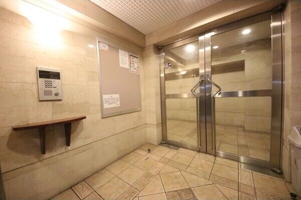 エクセルシオール栄の物件内観写真