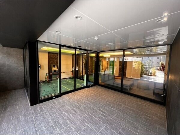 ローレルアイ名古屋大須の物件外観写真