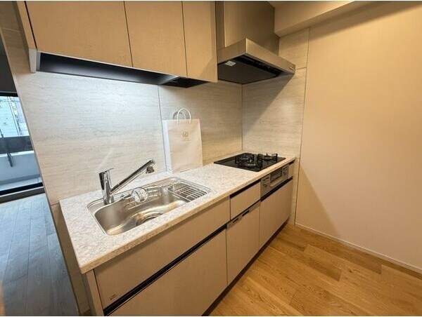 ローレルアイ名古屋大須の物件内観写真