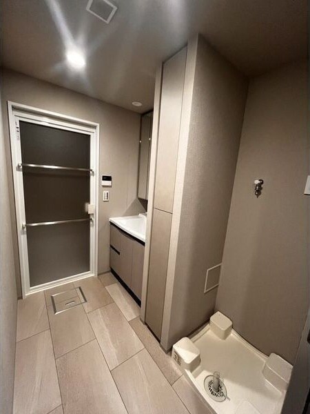 ローレルアイ名古屋大須の物件内観写真