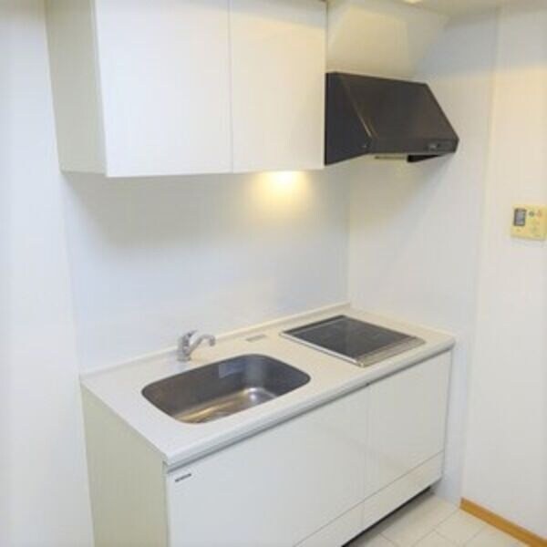 ソリッド瑞穂通の物件内観写真