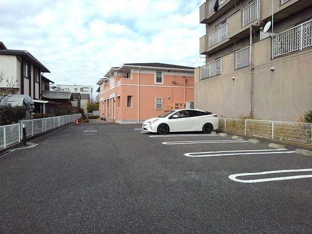 エターナルの物件外観写真