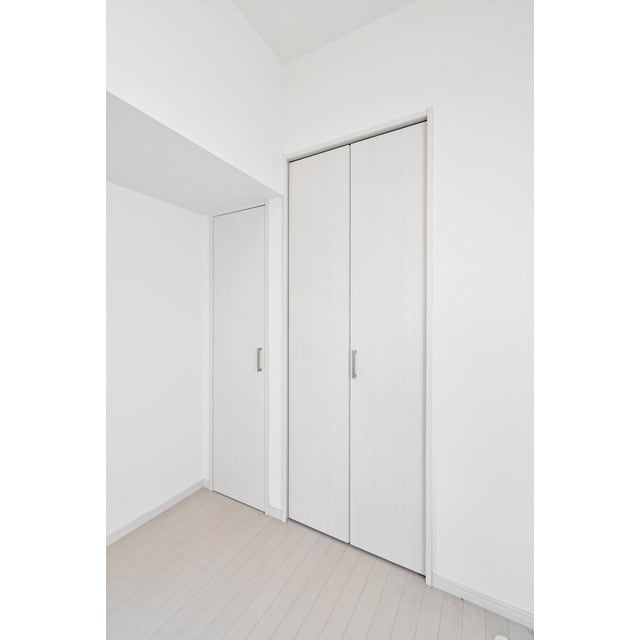 ファーストレジデンス栄の物件内観写真