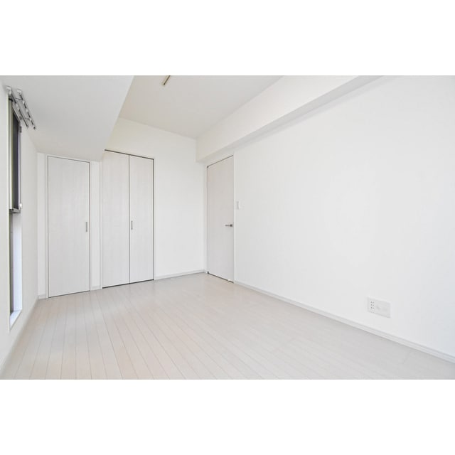 ファーストレジデンス栄の物件内観写真