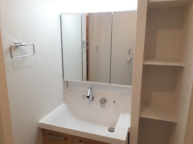 カーサ　フィオーレ　十王の物件内観写真