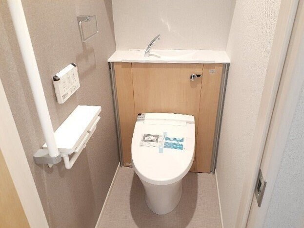 カーサ　フィオーレ　十王の物件内観写真