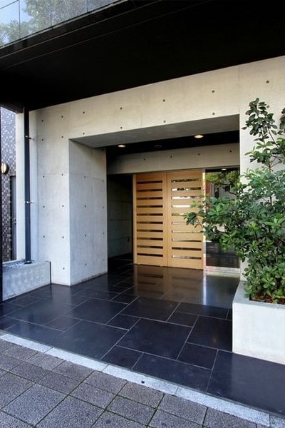 BPRレジデンス金山の物件外観写真