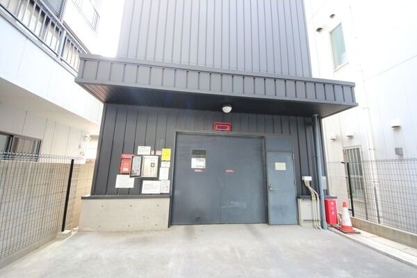 BPRレジデンス金山の物件外観写真