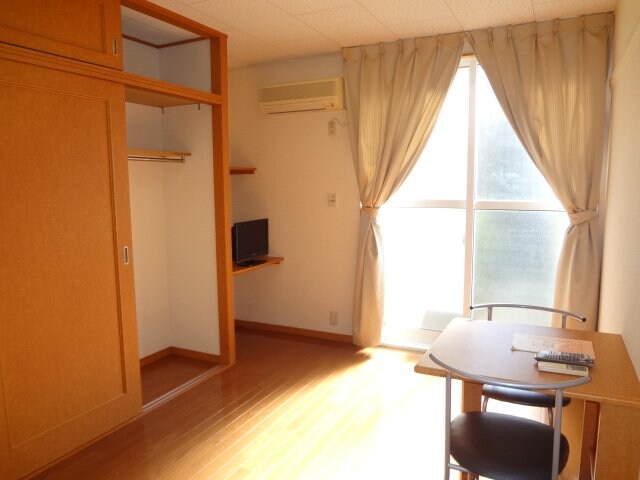 レオパレス新川の物件内観写真