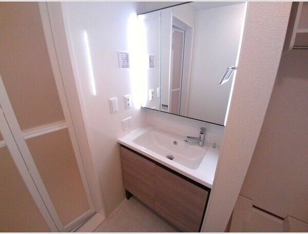 ルヴィータ野田の物件内観写真