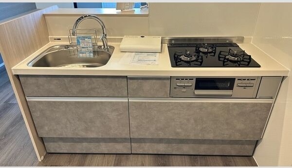 セレスティア森末町の物件内観写真