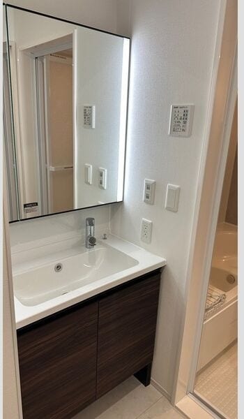 セレスティア森末町の物件内観写真