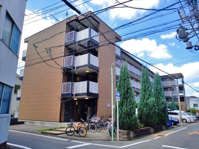 レオパレス菊井の物件外観写真