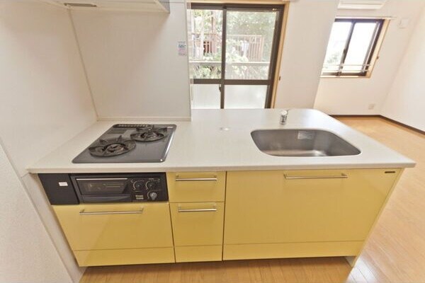 ホリーステージ城山の物件内観写真