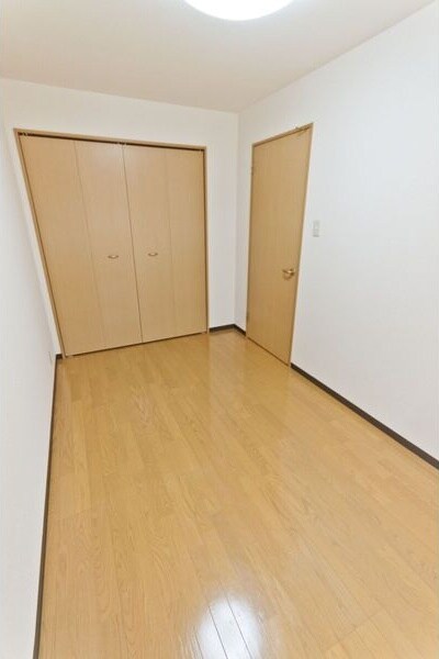 ホリーステージ城山の物件内観写真