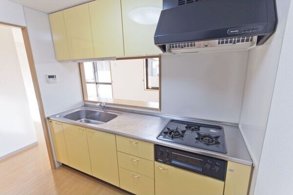 ホリーステージ城山の物件内観写真