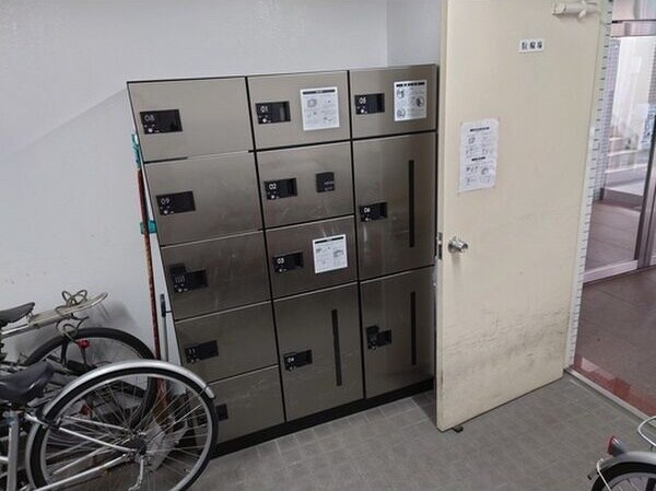 三陽ビルディングの物件外観写真