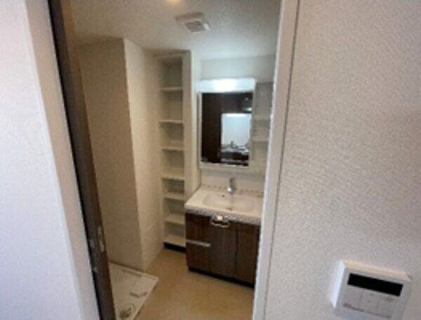 OKBアヴェニール菊井町の物件内観写真