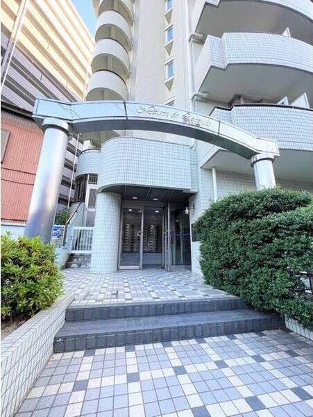 メゾン・ド・レジャンドの物件外観写真