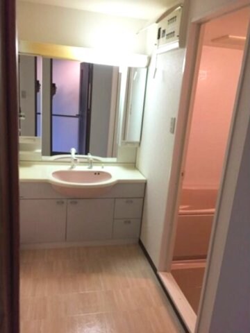 向陽町レジデンスの物件内観写真