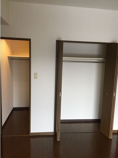 向陽町レジデンスの物件内観写真