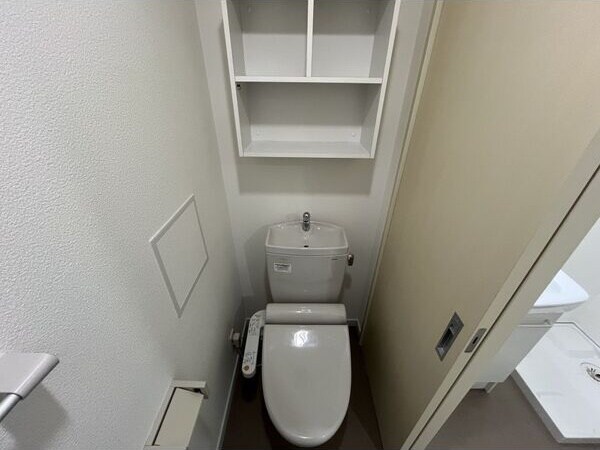 ピーステン名駅南の物件内観写真