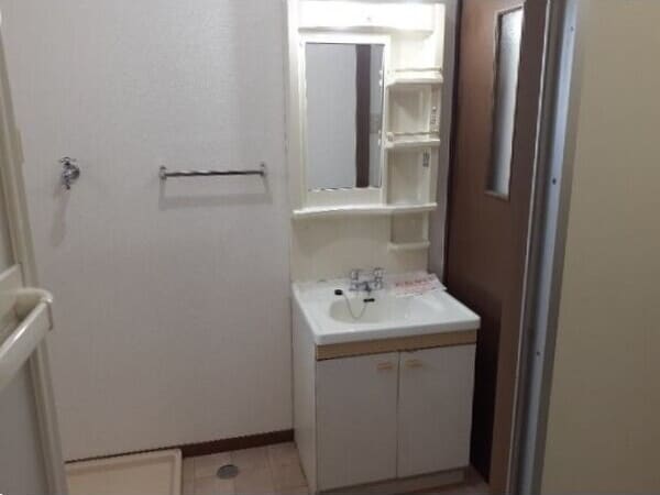 クインズコートの物件内観写真